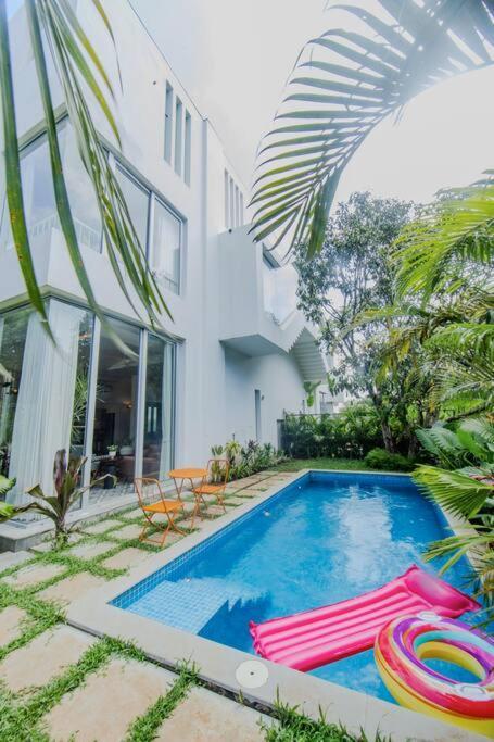Presidential Luxury Villa Anjuna With Pvt Pool & Bathtub, Most Prime Location Exteriör bild