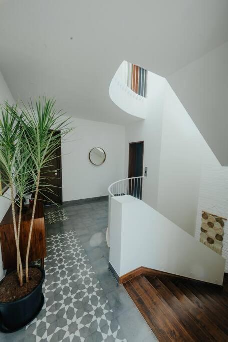 Presidential Luxury Villa Anjuna With Pvt Pool & Bathtub, Most Prime Location Exteriör bild